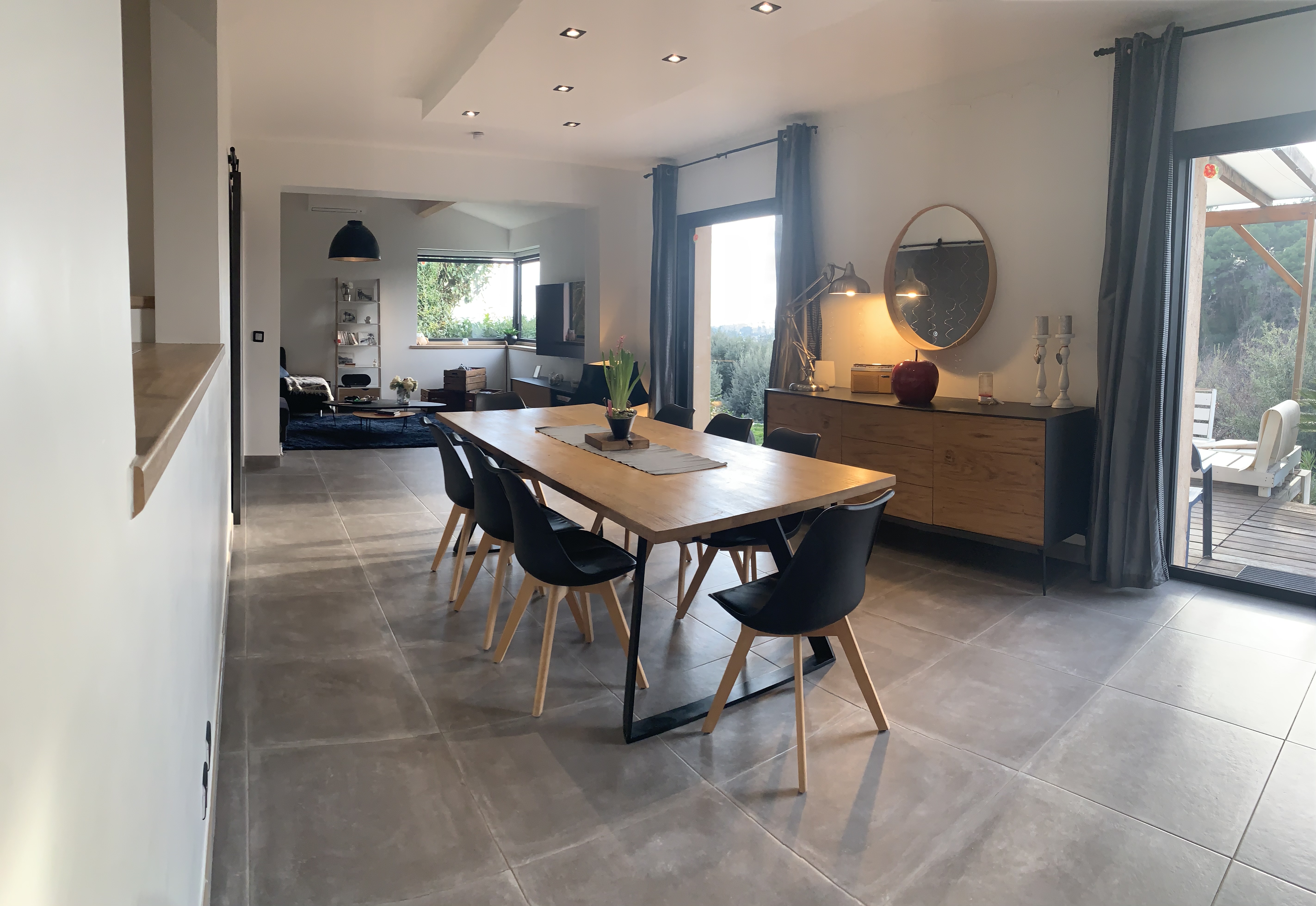 Salle à manger vue intérieure