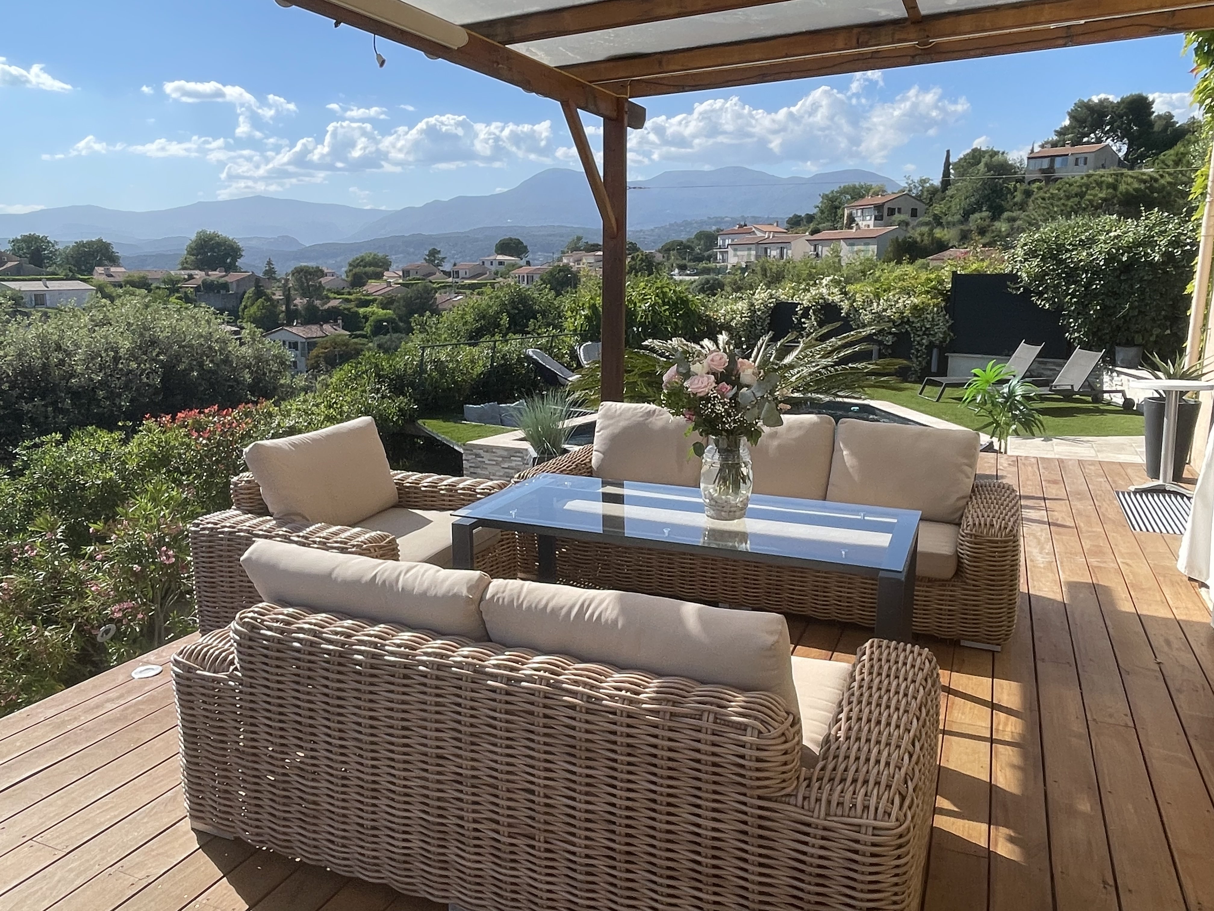 Terrasse avec vue mer